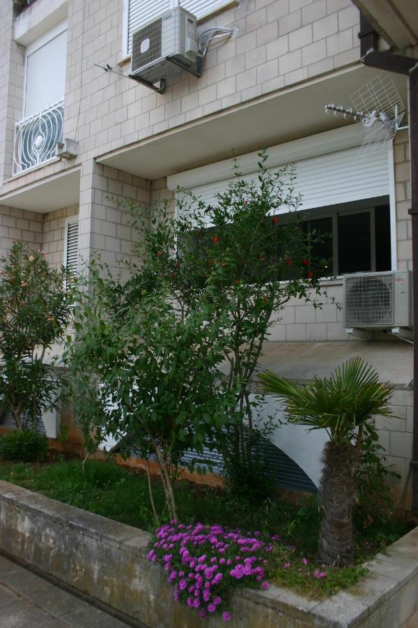 Apartment Next Door Maro & Ivan